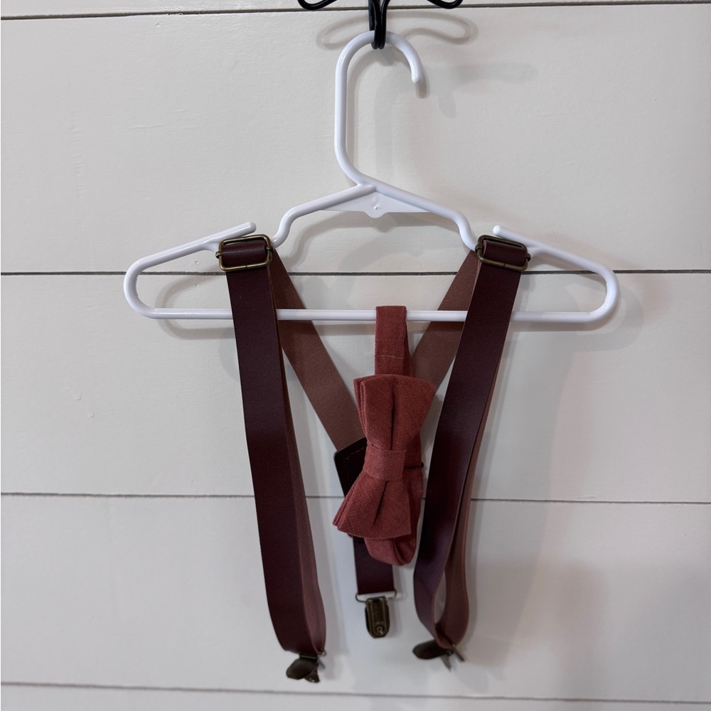 Kids Desert Coral Bow Tie and Suspenders Set London Jae Apparel